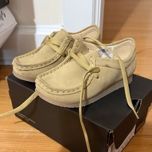 Wallabee | Tan | size 9
